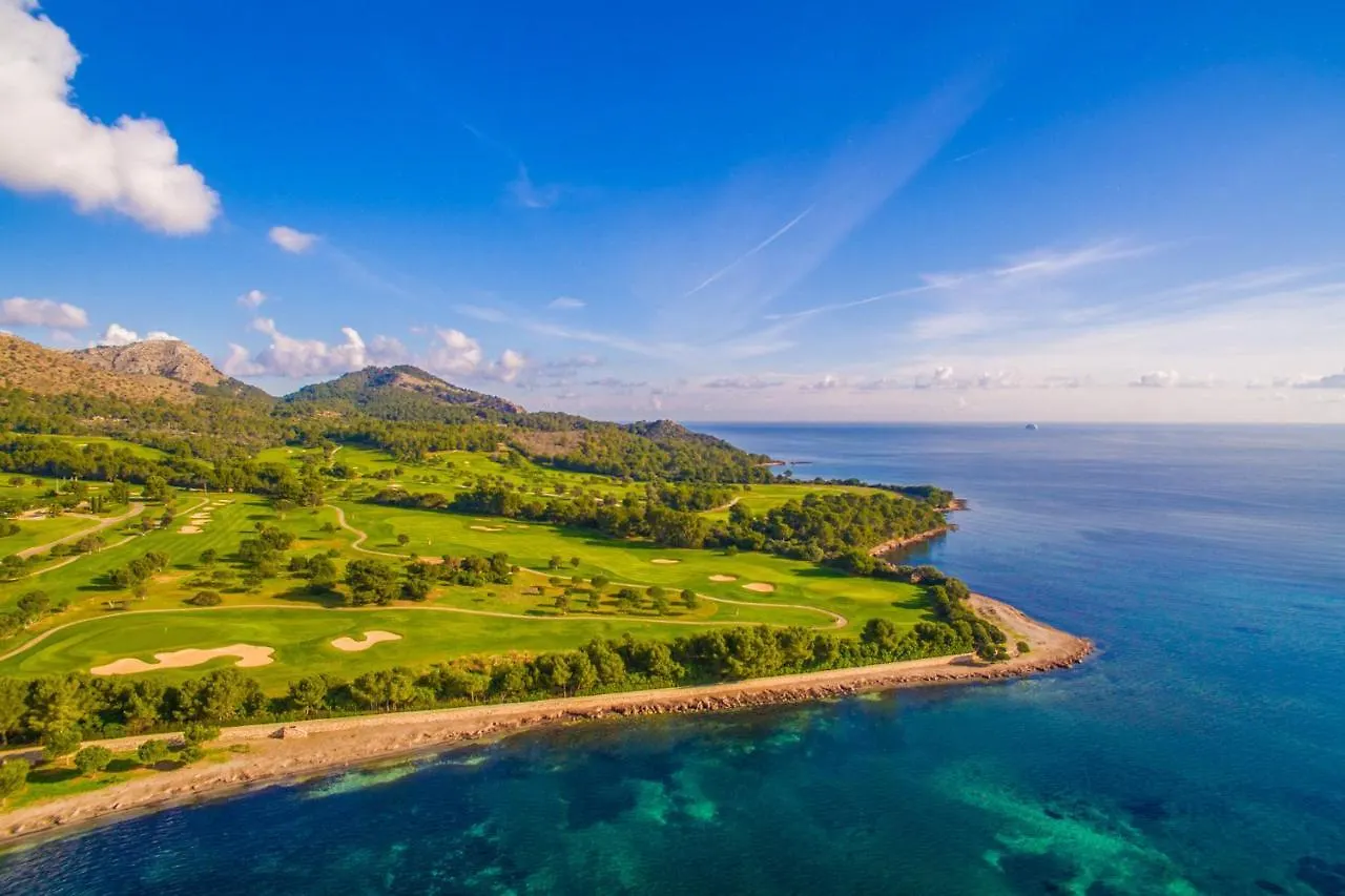 Ideal Property Mallorca - Villa Alcanada 1 0*,