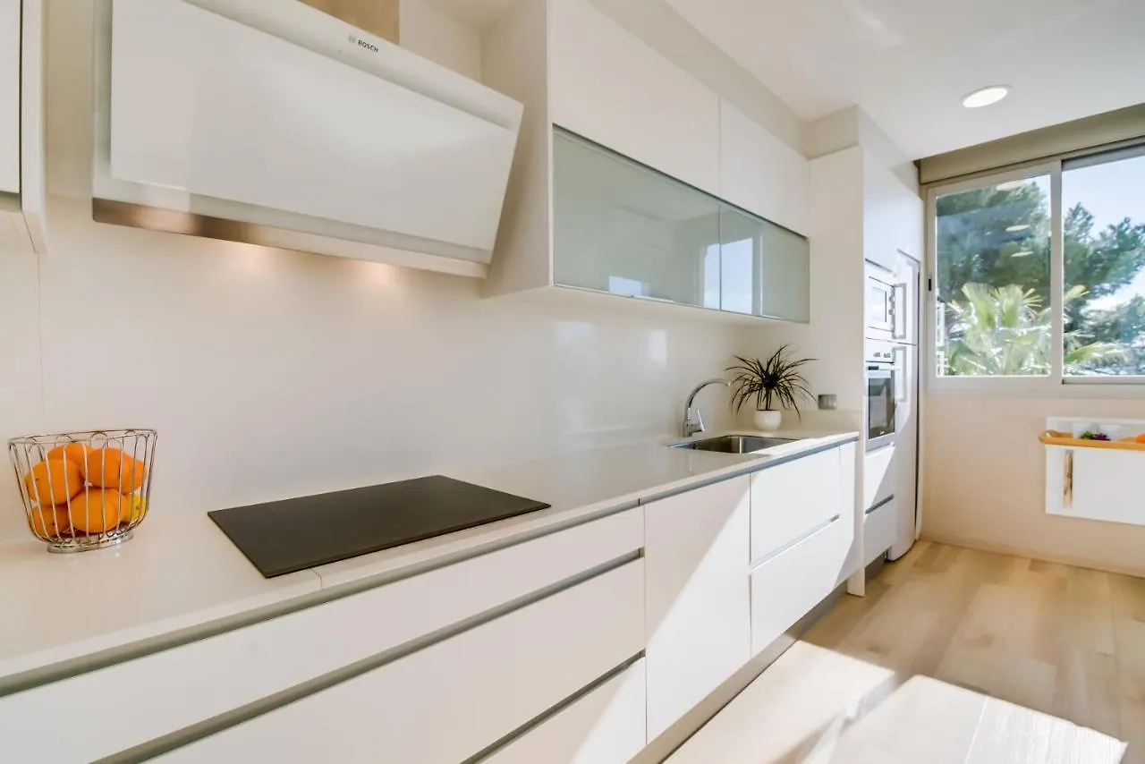 Ideal Property Mallorca - Villa Alcanada 1 0*,